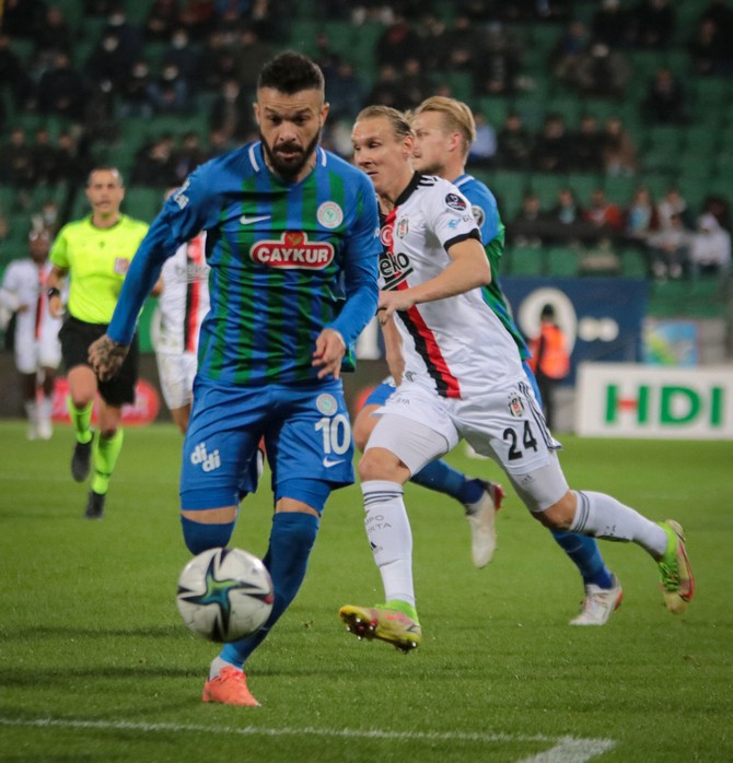 caykur-rizespor-besiktas-7-001.jpg