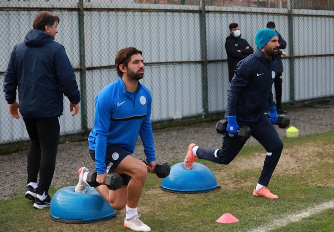 caykur-rizespor-besiktas-maci-hazirliklarini-surdurdu-2.jpg
