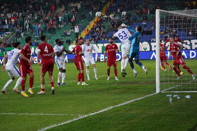 caykur-rizespor-boluspor-macindan-kareler-10.jpg