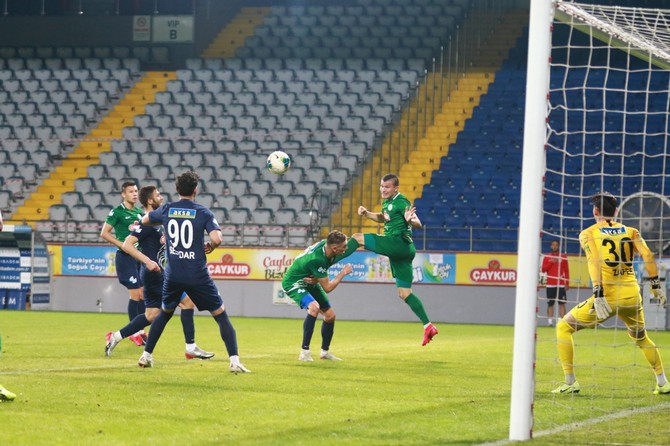 caykur-rizespor-cift-kale-mac-(4).jpg