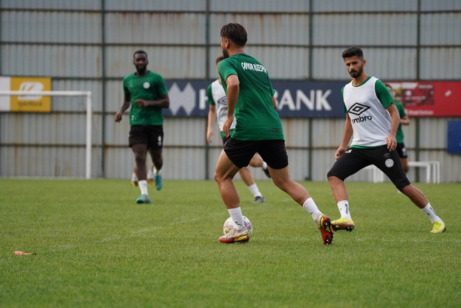 caykur-rizespor-denizlispor-maci-hazirliklarini-surduruyor-3.jpg