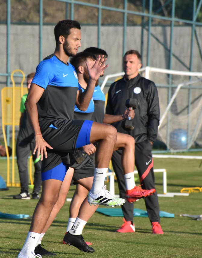 caykur-rizespor-erzurum-kampi-(1).jpg