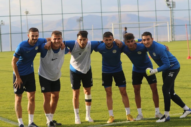 caykur-rizespor-erzurum-kampinda-yeni-sezon-hazirliklarina-devam-ediyor-15.jpg