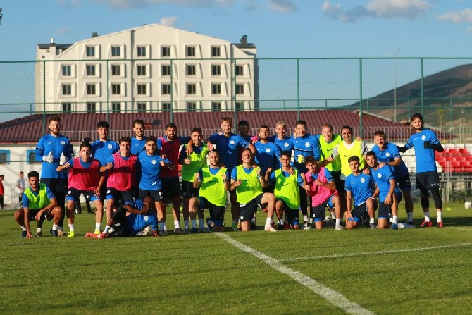 caykur-rizespor-erzurum-kampinda-yeni-sezon-hazirliklarina-devam-ediyor-2.jpg