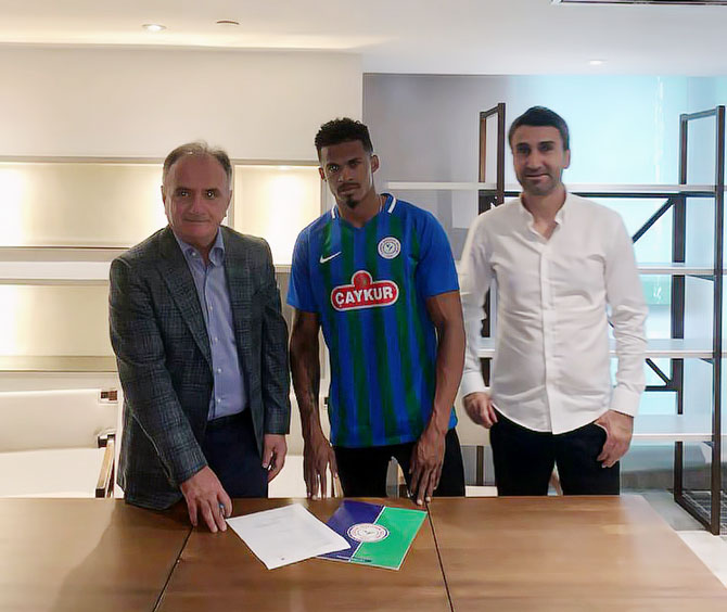 caykur-rizespor-fabricio-baianoyu-transfer-etti.-001.jpg