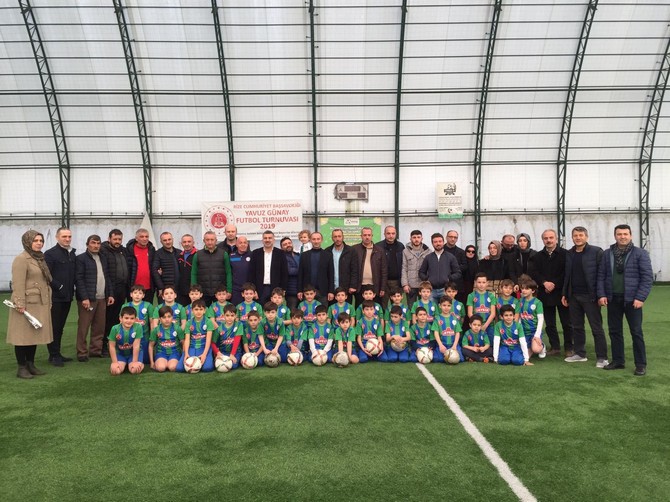 caykur-rizespor-futbol-okulu’nun-ilki-rize-merkezde-acildi-(4).jpg