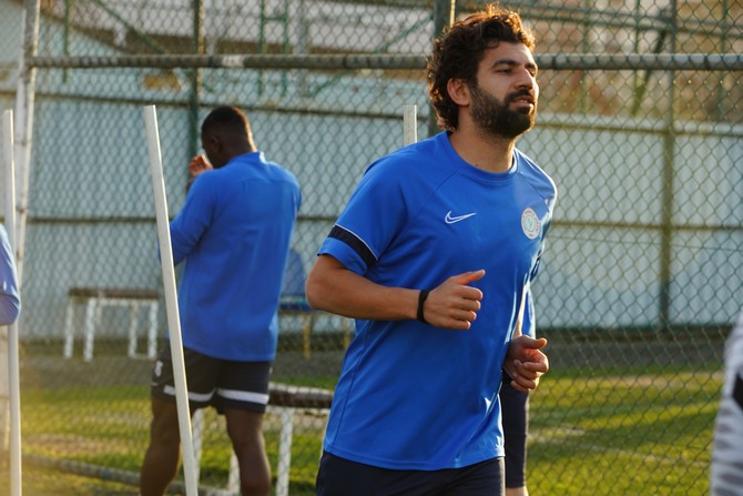 caykur-rizespor-galatasaray-hazirliklarini-cift-antrenmanla-surdurdu-11.jpg