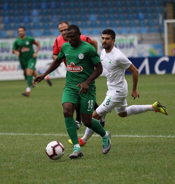 caykur-rizespor-giresunspor-hazirlik-maci-(1).jpg