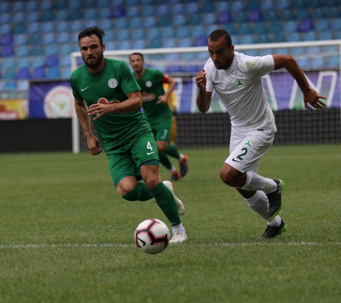 caykur-rizespor-giresunspor-hazirlik-maci-(2).jpg