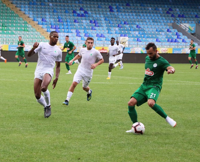 caykur-rizespor-giresunspor-hazirlik-maci-(7).jpg