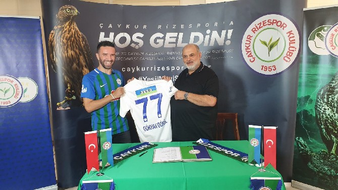 caykur-rizespor-gokhan-gonul-ile-2-yillik-anlasma-sagladi-4.jpg