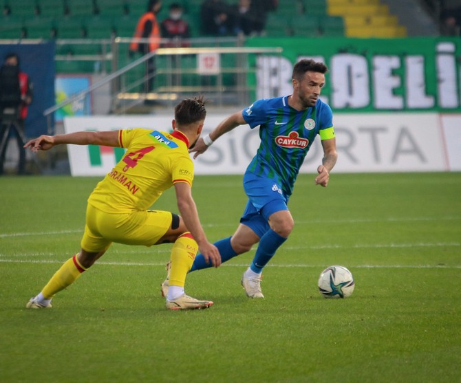 caykur-rizespor-goztepe-macindan-fotograflar-8.jpg