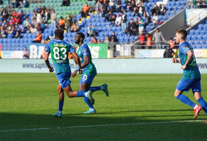 caykur-rizespor-ittifak-holding-konyaspor-10.jpg