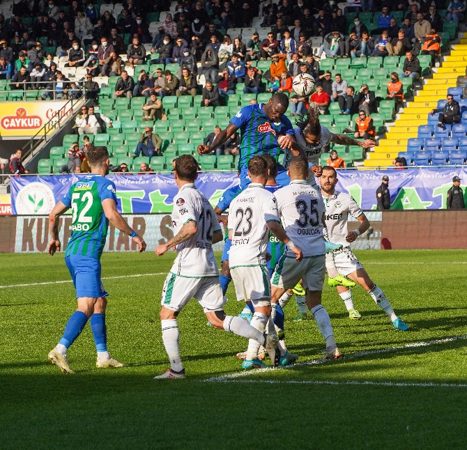 caykur-rizespor-ittifak-holding-konyaspor-9.jpg