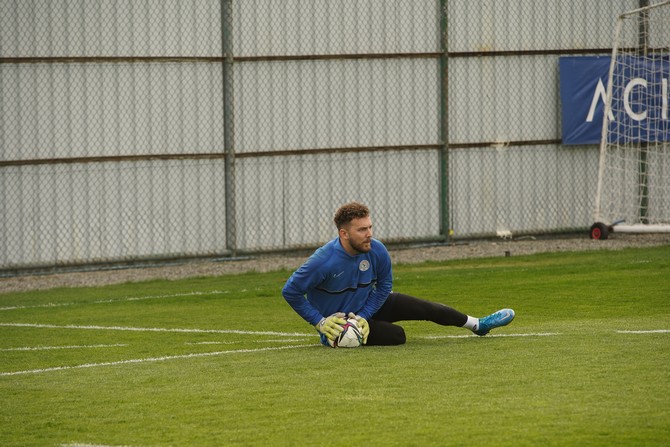 caykur-rizespor-kayserispor-macinin-hazirliklarina-basladi-5.jpg