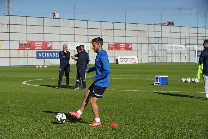 caykur-rizespor-konyaspor-maci-hazirliklarini-surdurdu-4.jpg