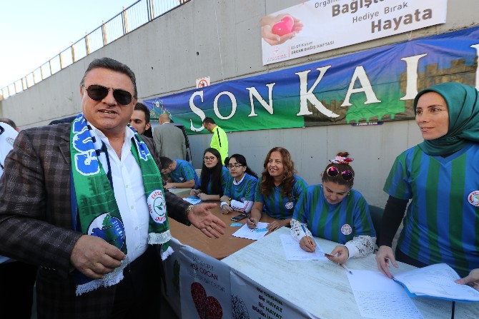 caykur-rizespor-kulubu-yonetim-kurulu-ve-taraftarlardan-organ-bagisi-(2).jpg