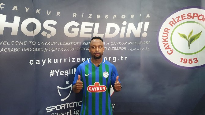 caykur-rizespor-lebogang-phiri-ile-3-yillik-sozlesme-imzaladi-6.jpg