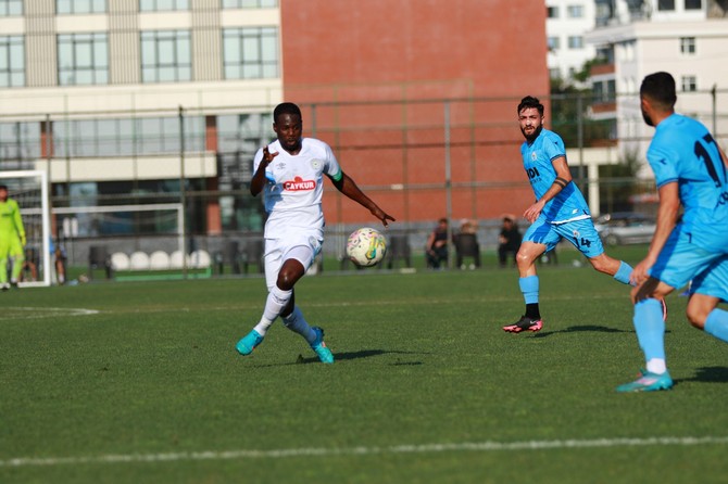 caykur-rizespor-pazarspor-3.jpg