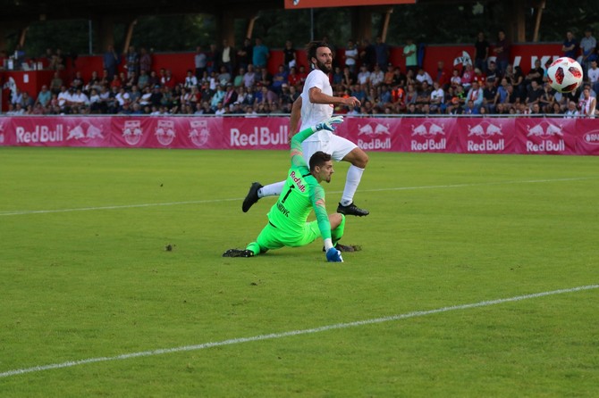 caykur-rizespor-red-bull-salzburg-(6).jpg