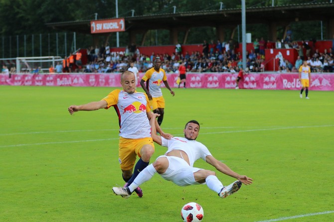 caykur-rizespor-red-bull-salzburg-(9).jpg