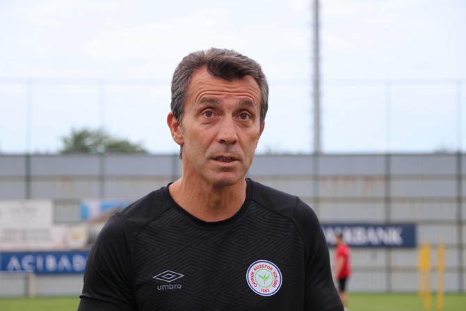 caykur-rizespor-teknik-direktoru-bulent-korkmaz-3-001.jpg