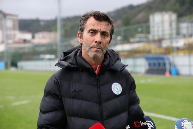 caykur-rizespor-teknik-direktoru-bulent-korkmaz7.jpg
