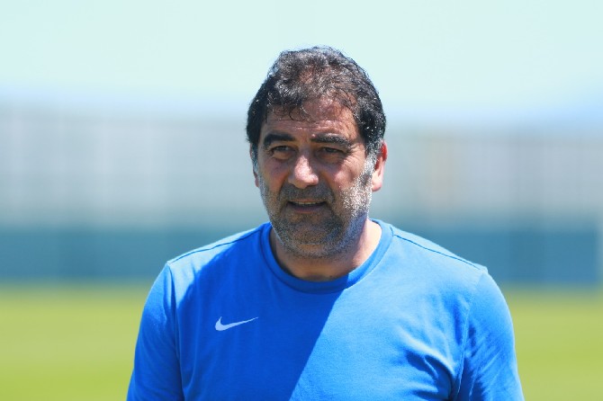 caykur-rizespor-teknik-direktoru-unal-karaman.jpg