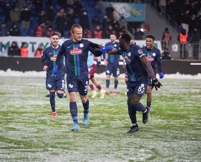 caykur-rizespor-trabzonspor-40.jpg