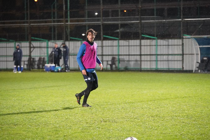 caykur-rizespor-trabzonspor-maci-hazirliklarina-basladi-9.jpg