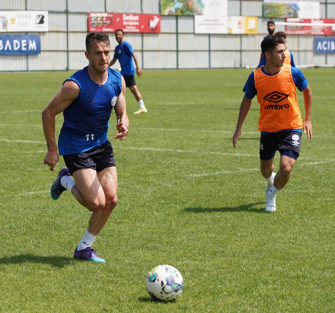 caykur-rizespor-yeni-sezon-hazirliklarini-surdurdu-5-003.jpg
