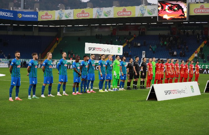 caykur-rizespor-yukatel-kayserispor-karsilasmasi-1.jpg