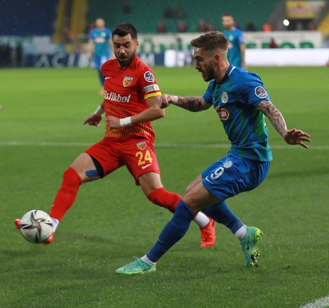 caykur-rizespor-yukatel-kayserispor-karsilasmasi-5.jpg