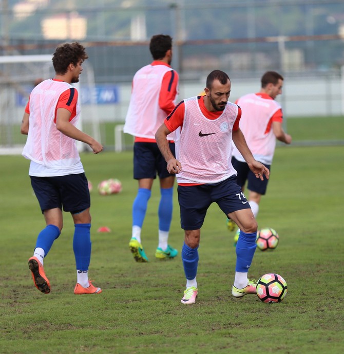 caykur-rizesporda-akhisar-belediyespor-hazirliklari-(7).jpg