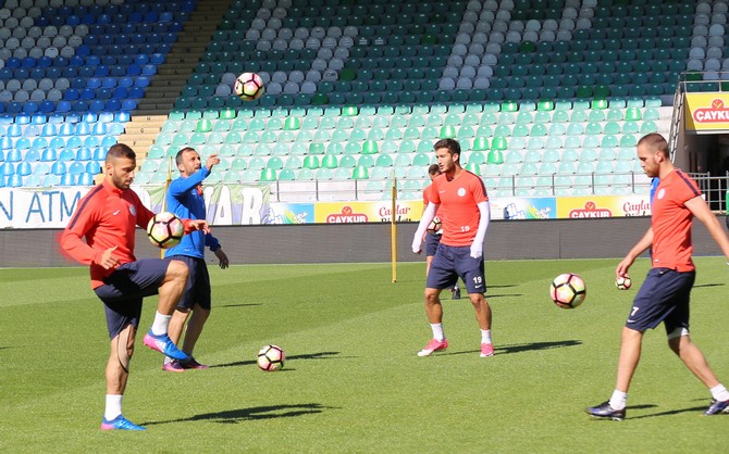 caykur-rizesporda-osmanlispor-maci-hazirliklari-(2).jpg