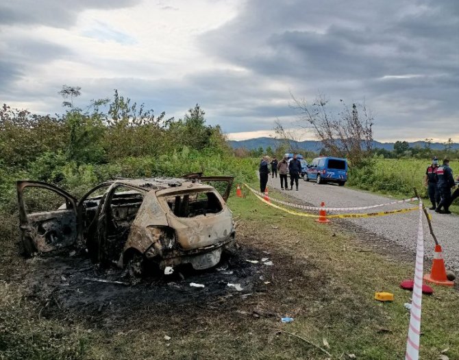 caykur-rizesporlu-eski-futbolcu-burak-gundogdu-yanan-aracinda-olu-bulundu-1-001.jpg