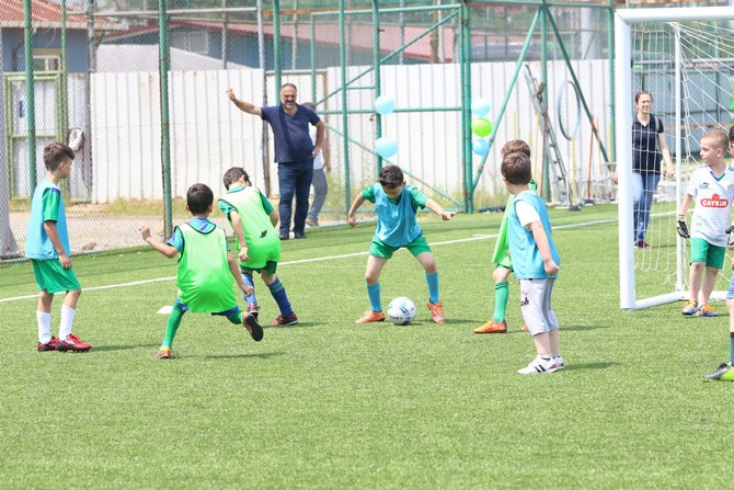 caykur-rizesporun-anne---baba-haydi-futbola-projesi-basladi-(9).jpg