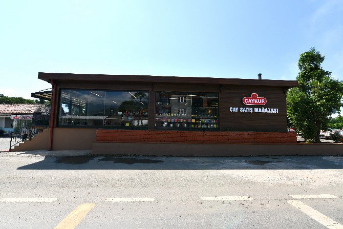 caykurun-kemalpasa-cay-satis-magazasi-hizmete-girdi-(13).jpg