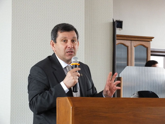 cem-kazmaz-001.jpg cem-kazmaz-001.jpg