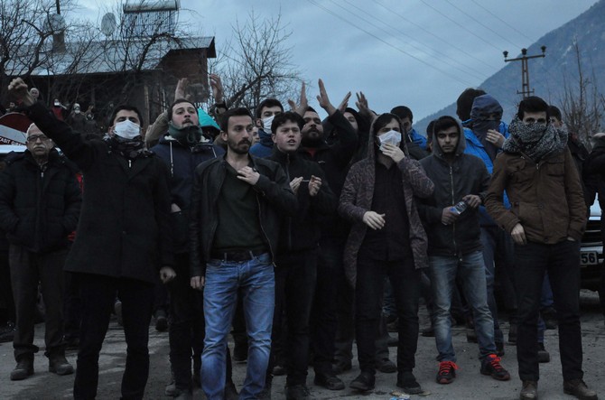 cerattepe-protesto-(1)-001.jpg