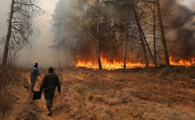 cernobildeki-yangin-sondurulemiyor-(2).jpg