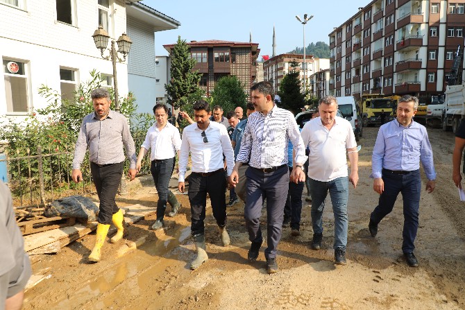 cevre-ve-sehircilik-bakani-murat-kurum-rizede-incelemelerde-bulundu-6.jpg