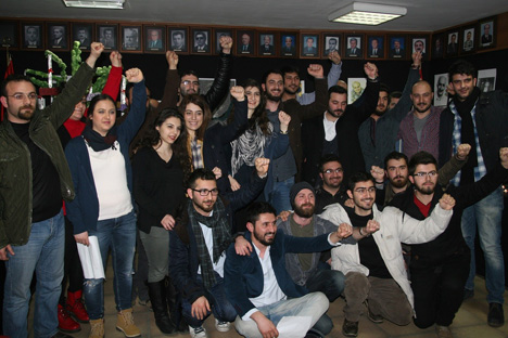 chp’li-gencler-parti-binasinin-isgaline-son-verdi5.jpg chp’li-gencler-parti-binasinin-isgaline-son-verdi5.jpg