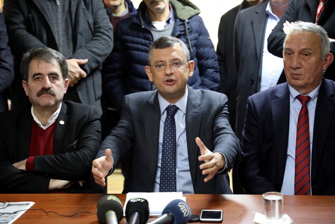 chp-grup-baskanvekili-ozgur-ozel-rizede-(3).jpg