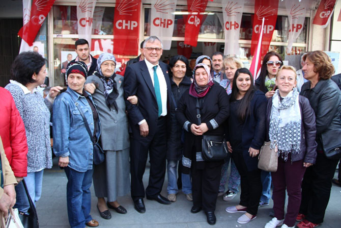 chp-pazar-secim-irtibat-burosu-acildi-1.jpg chp-pazar-secim-irtibat-burosu-acildi-1.jpg