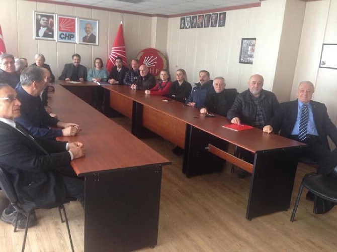chp-rize’nin-yeni-il-yonetim-kurulu-ilk-toplantisini-gerceklestirdi-(5).jpg