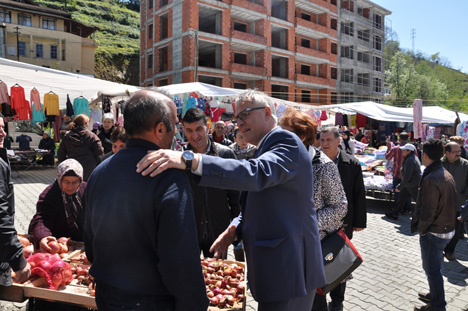 chp-rize-adaylari-findiklida-3.jpg chp-rize-adaylari-findiklida-3.jpg