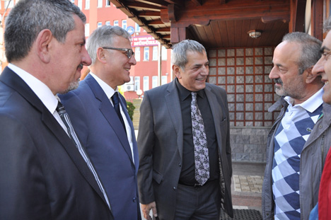 chp-rize-adaylari-findiklida-5.jpg chp-rize-adaylari-findiklida-5.jpg