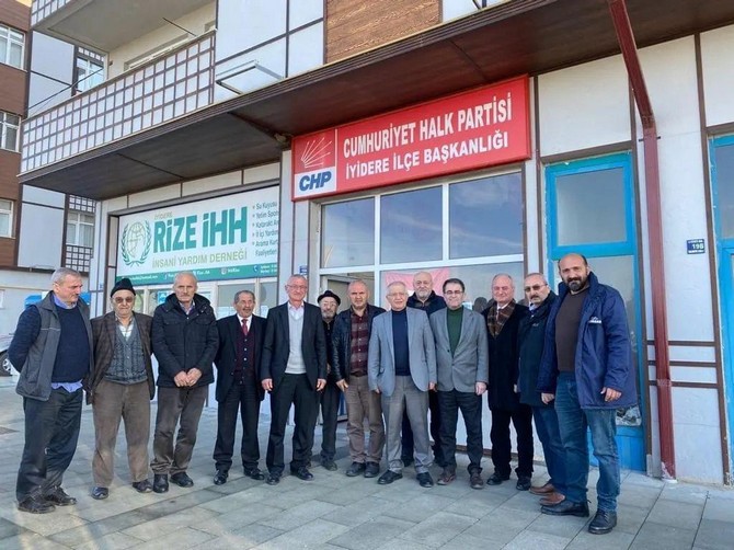 chp-rize-il-baskani-tahsin-kanbur-ve-milletvekili-aday-adayi-saltuk-deniz-secim-calismalarini-surduruyor-1.jpg