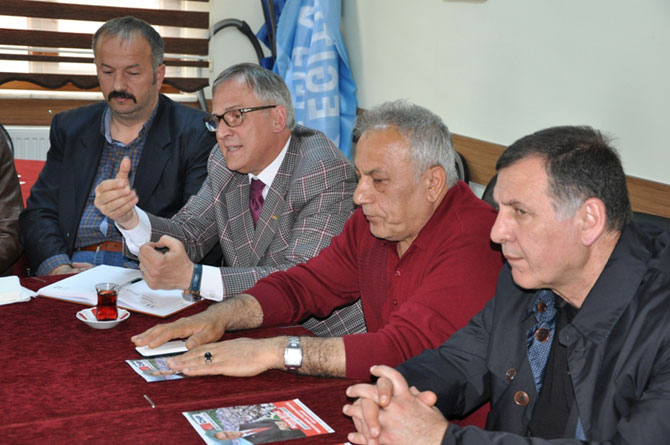 chp-rize-milletvekili-adayi-egitimci-kenan-biyik,-turk-egitim-sen-rize-subesini-ziyaret-etti1.jpg chp-rize-milletvekili-adayi-egitimci-kenan-biyik,-turk-egitim-sen-rize-subesini-ziyaret-etti1.jpg